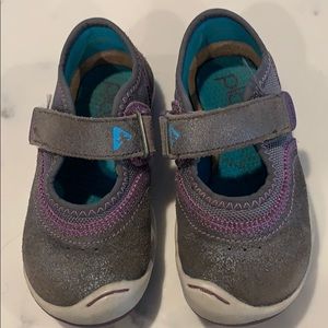 Toddler shoes